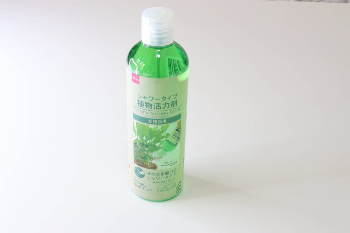 シャワータイプ植物活力剤（500mL、全植物用）　パッケージ