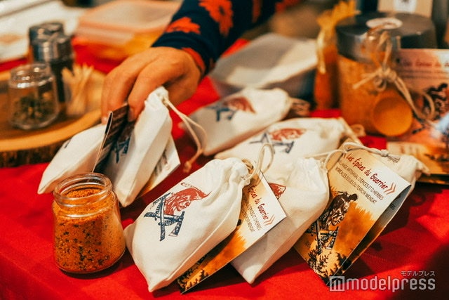 Le Grand Marche（C）モデルプレス