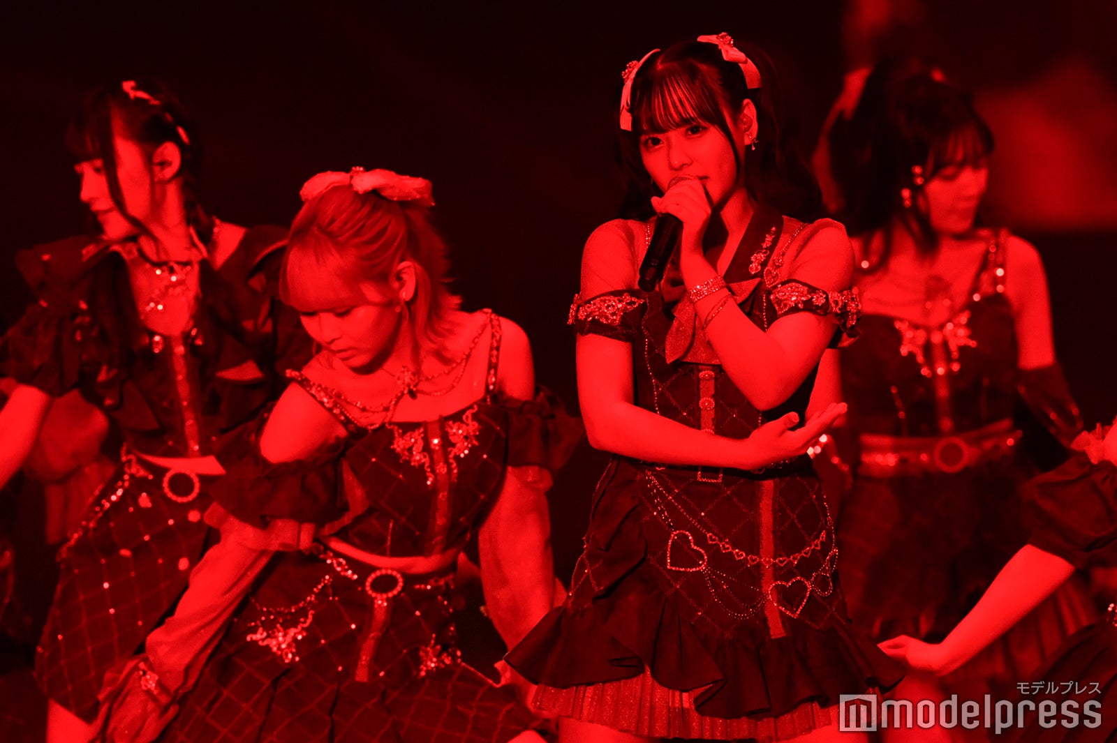 ＝LOVE（C）モデルプレス