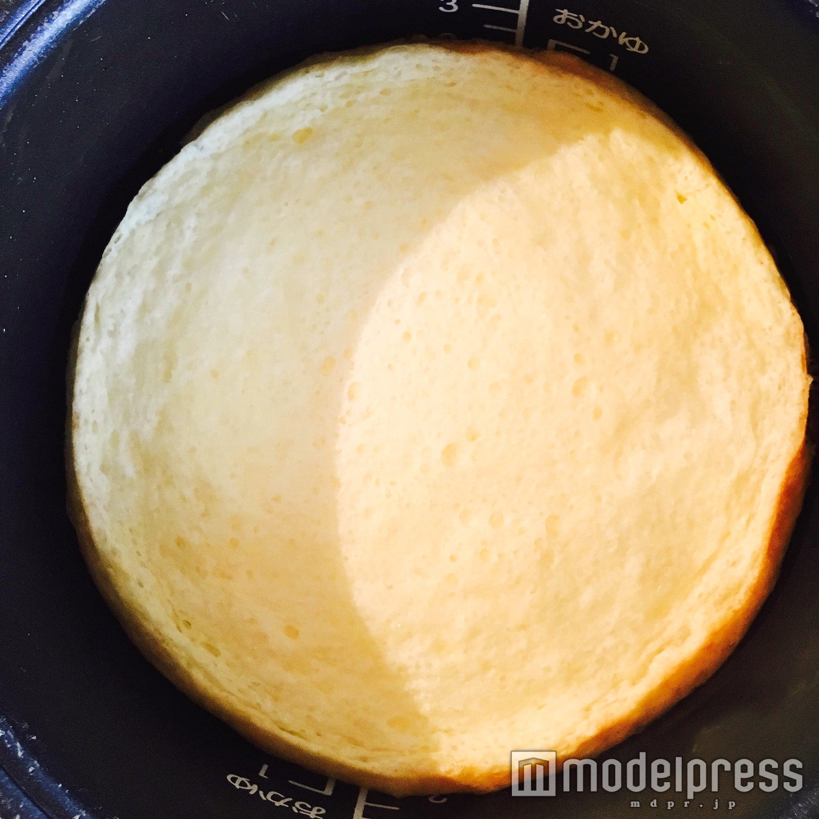 魔法のケーキ は炊飯器で超簡単に作っちゃおう お正月を華やかに トレンドレシピ モデルプレス 魔法のケーキ は炊飯器で超簡単に作っちゃおう お正月を華やかに トレンドレシピ モデルプレス