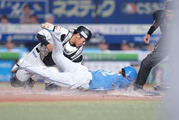 日本ハム 初回に重盗成功＆本塁未遂 立て続けの“足攻”しかける