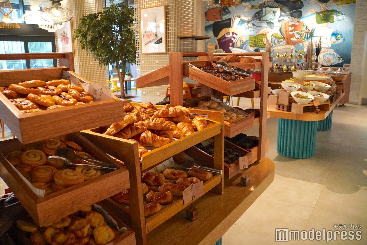 ローブ ラ メール ビーチ（C）モデルプレス