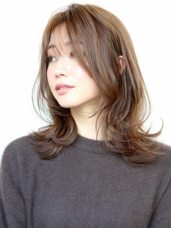 40代の骨格診断ウェーブさんが似合う髪型はこれ 得意なヘアスタイルで垢抜けよう モデルプレス