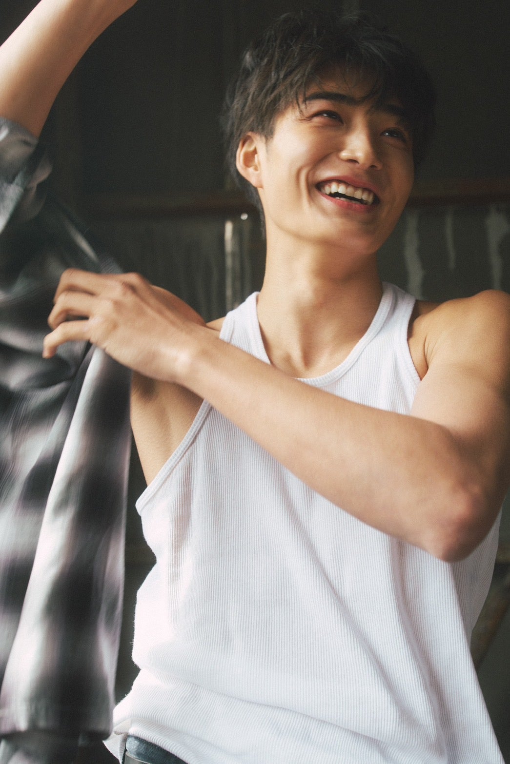 大久保琉唯／「ViVi」6月号（4月23日発売）より（C）ViVi編集部