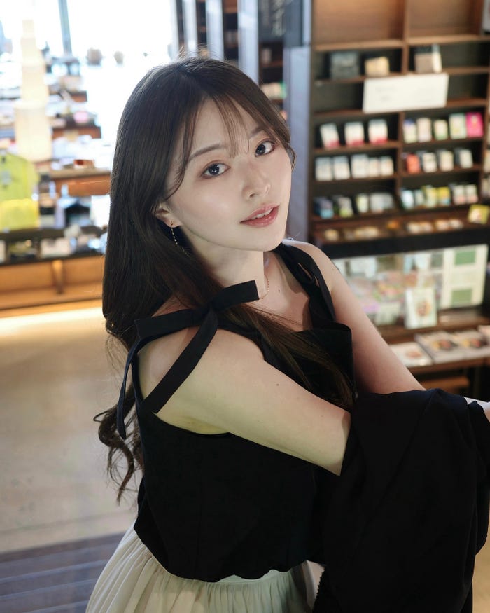 尾崎真衣Instagramより