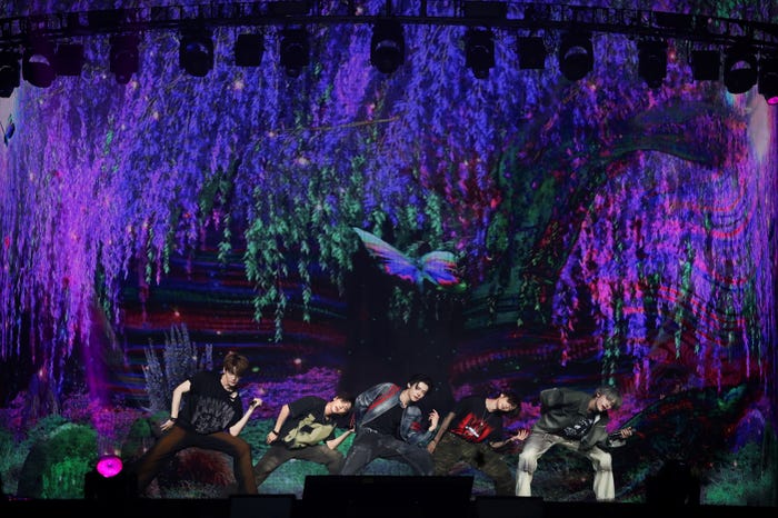 TOMORROW X TOGETHER「Weverse Con」(C)2024 Weverse Con Festival