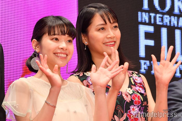 岸井ゆきの、深川麻衣 (C)モデルプレス