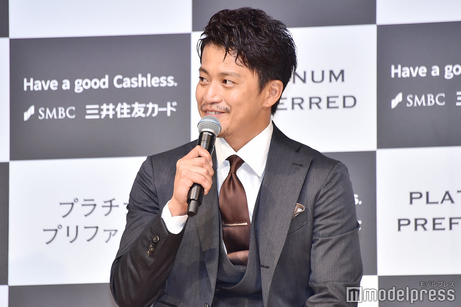 小栗旬（C）モデルプレス