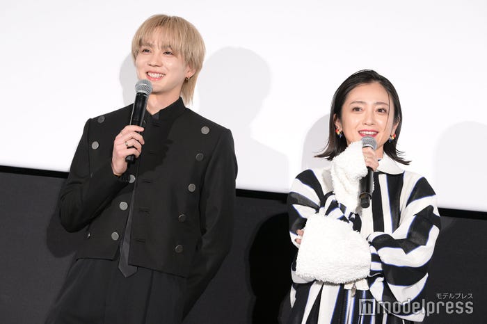 吉野北人、安達祐実(C)モデルプレス