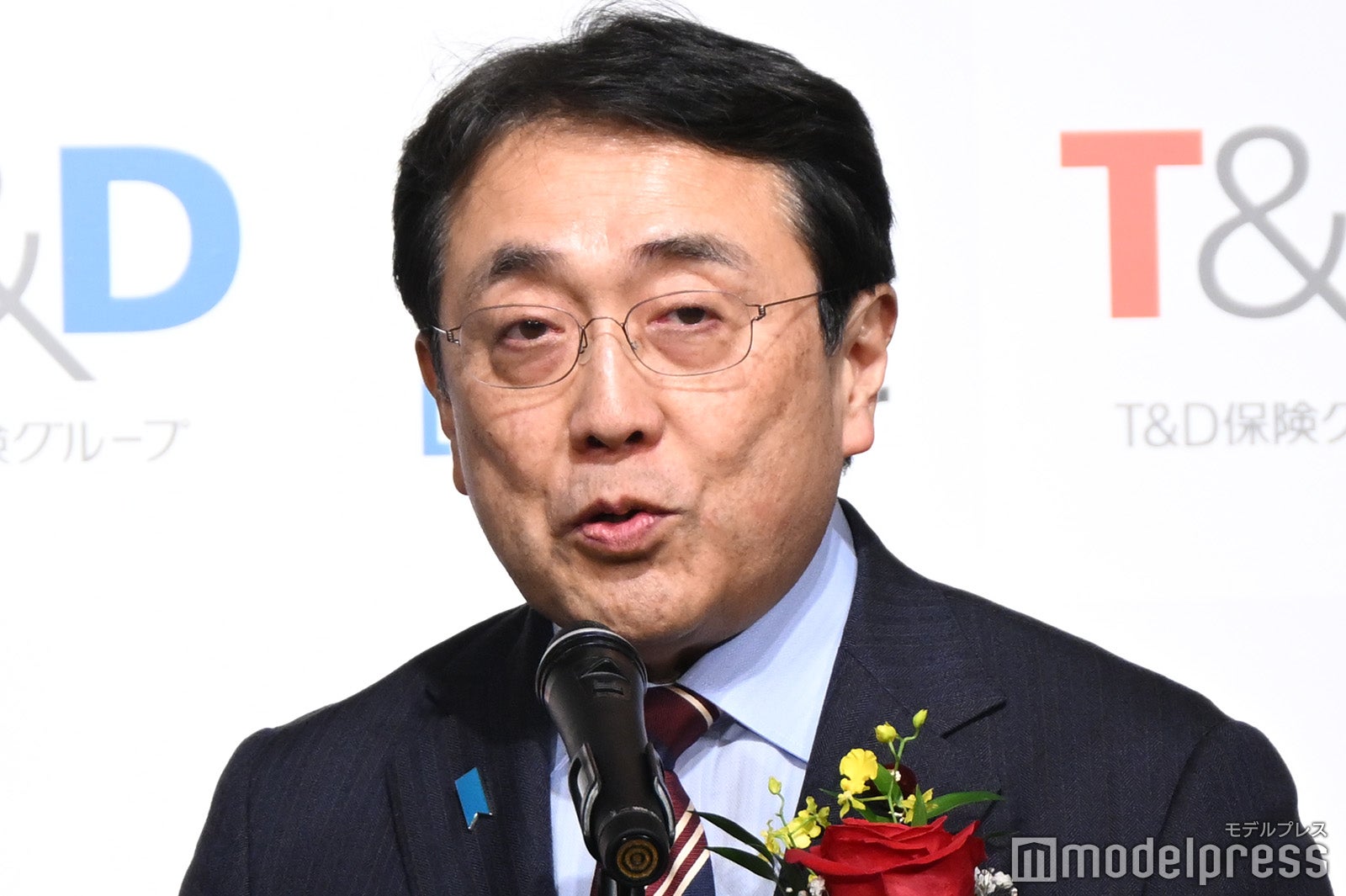 赤澤亮正氏（C）モデルプレス