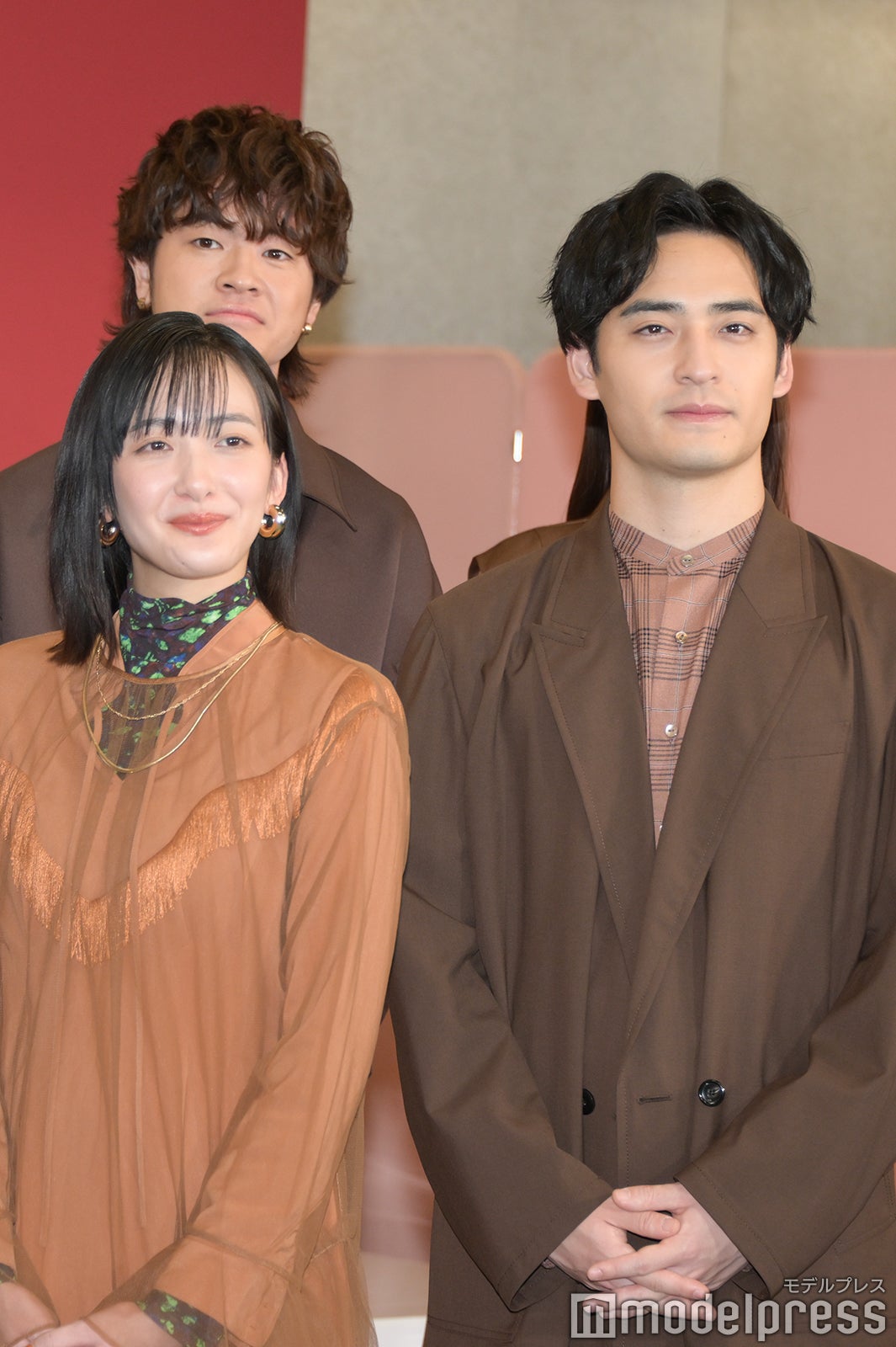長屋晴子、穴見真吾、小林壱誓／緑黄色社会（C）モデルプレス