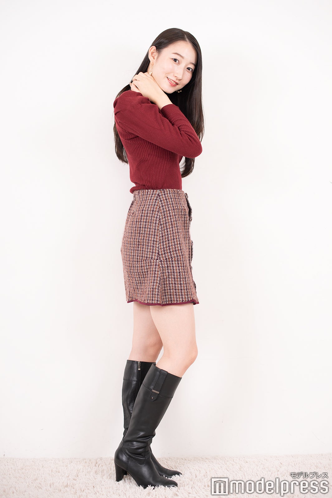 渋谷栞南（C）モデルプレス