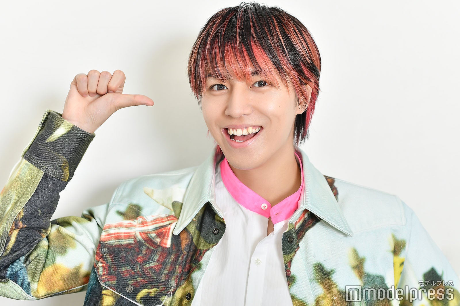 タカシ （C）モデルプレス