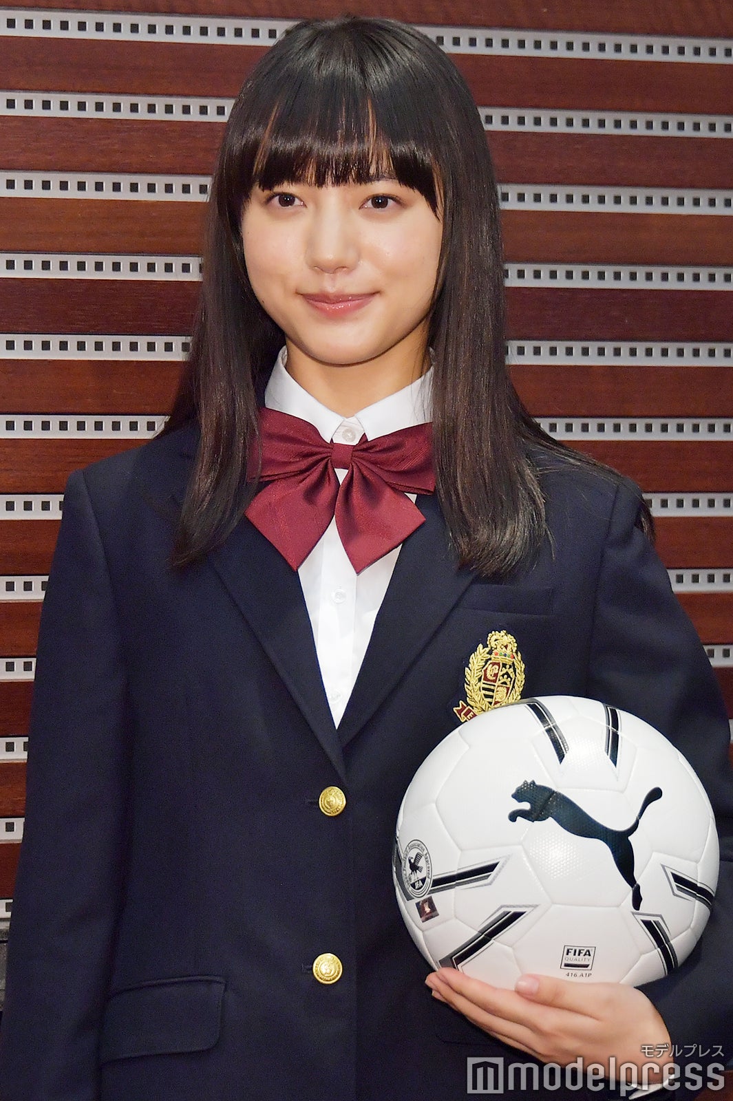 清原果耶 新垣結衣 広瀬すずらに続く 高校サッカー応援マネージャー 就任 史上初のダンスで応援 モデルプレス