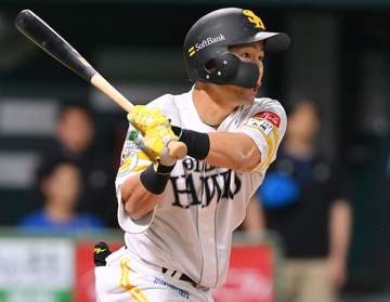 ソフトバンク 引退表明の中村晃を出場選手登録 約2カ月ぶりに1軍へ「一生懸命やるだけです」と決意