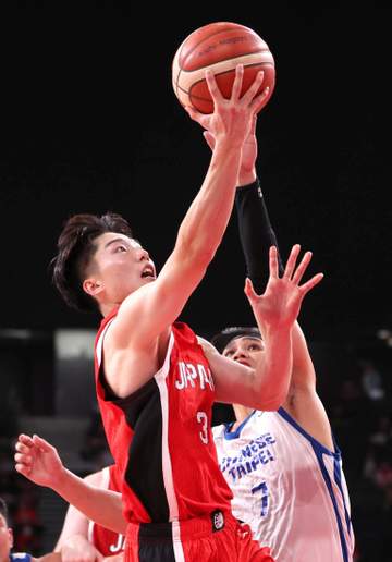 バスケ男子 日本が4強入りでメダル王手！第4Q猛追受けヒヤリも台湾に競り勝つ 12年ぶりメダルへ、準決勝は中国と激突【アジア大会】