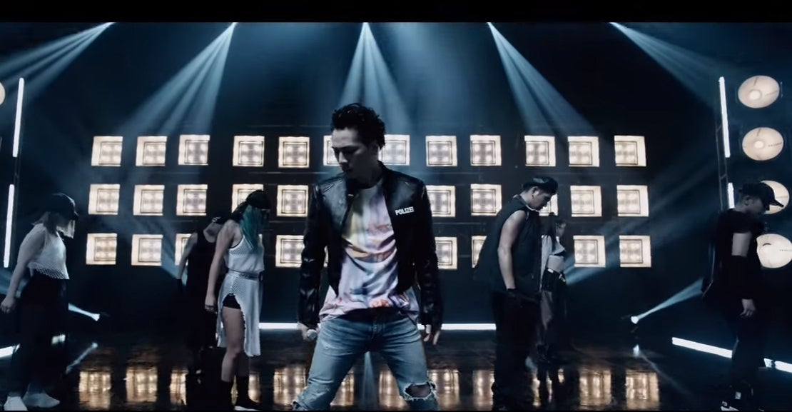 HIROOMI TOSAKA『WASTED LOVE』より（画像提供：エイベックス）