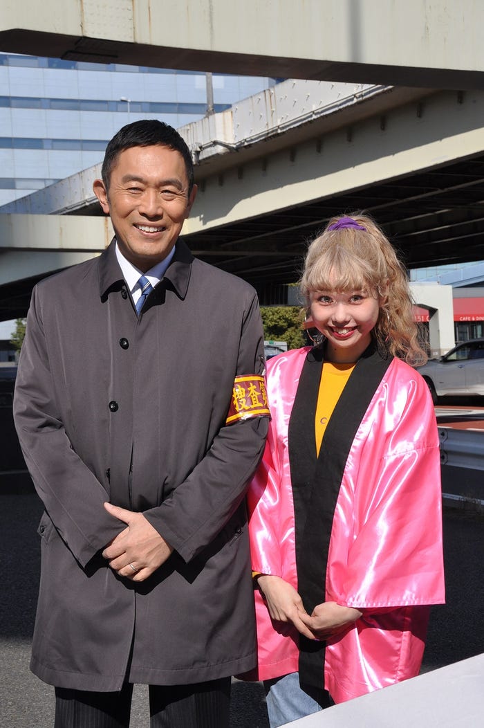 内藤剛志、ぺこ (画像提供:テレビ朝日)