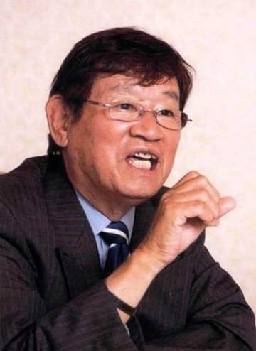 94歳で鰻をパクパク！「甲子園は清原のためにあるのか」の名物アナ 自身の実況シーンに涙を滲ませる場面も 後輩アナウンサーが現在の姿を公開