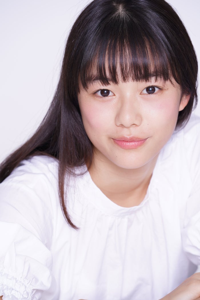 【注目の人物】7社の広告に出演中 透明感抜群の16歳・矢崎希菜、ブレイク候補として台頭