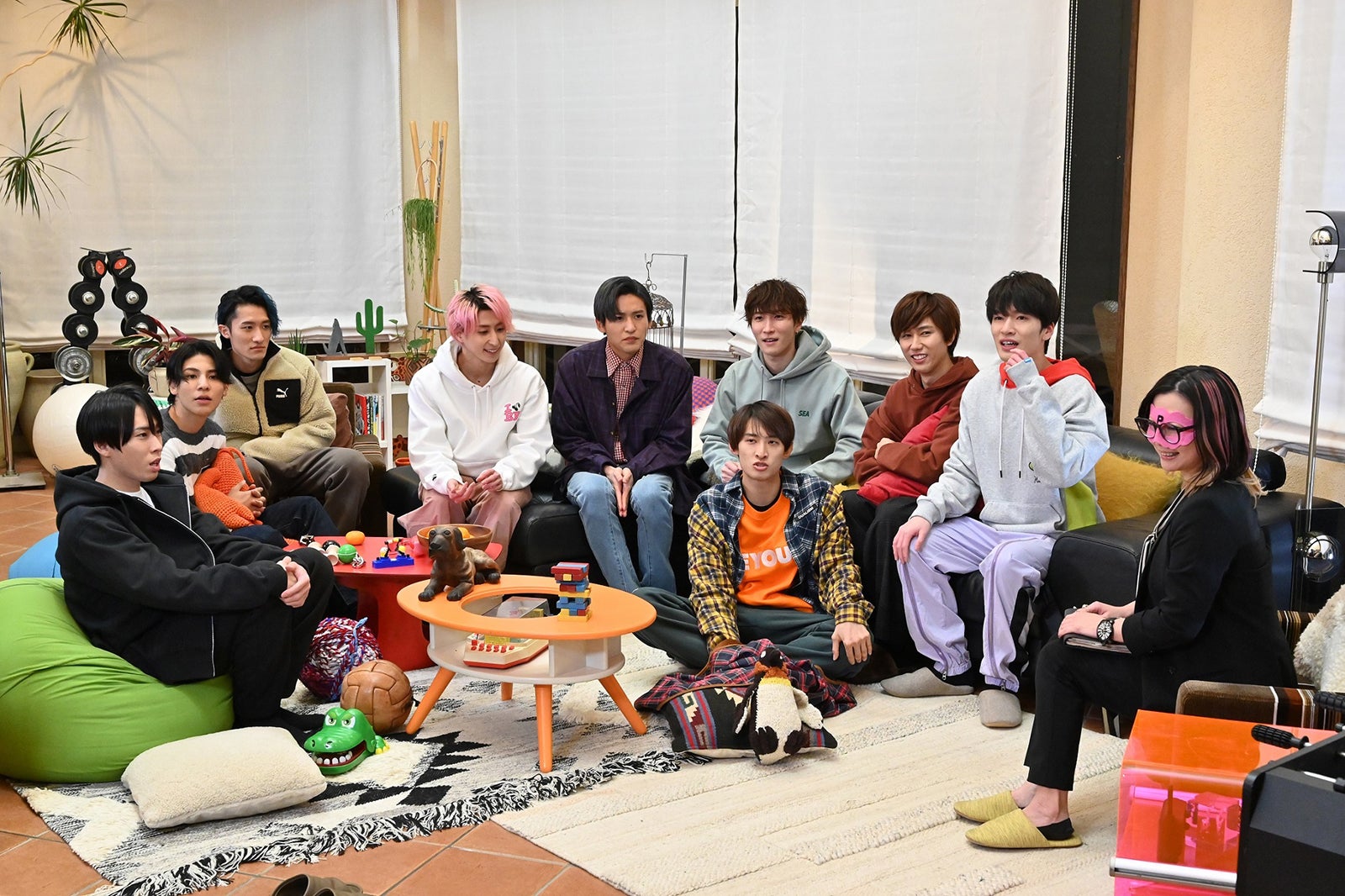 Snow Man、1番“モテる”メンバーは？2022年運勢ランキング発表