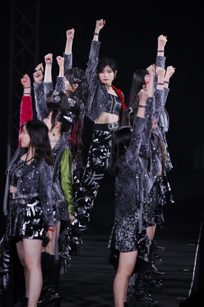 モーニング娘。’22「モーニング娘。’22 25th ANNIVERSARY CONCERT TOUR ~SINGIN' TO THE BEAT~加賀楓卒業スペシャル」より(提供写真)