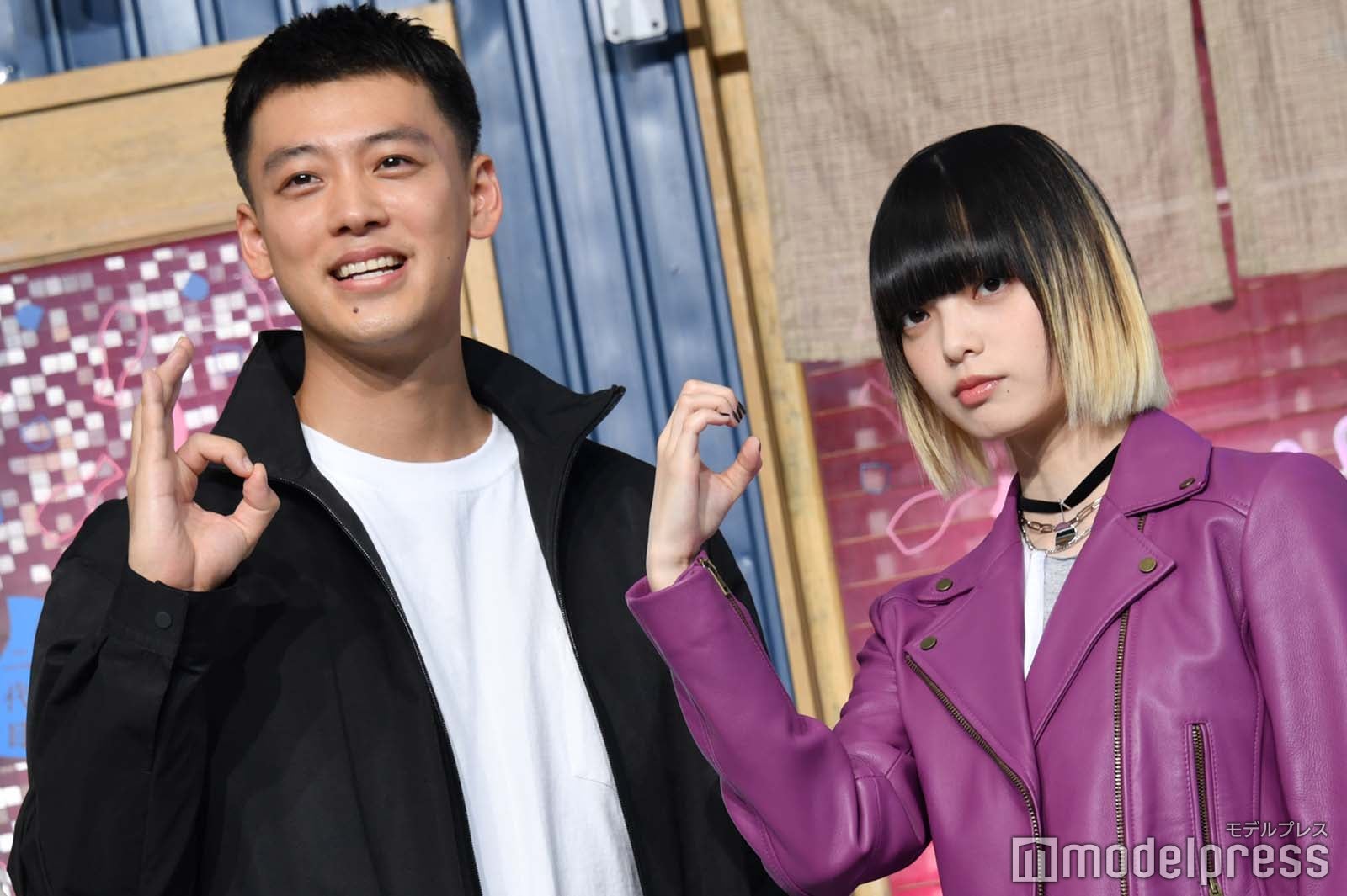 竹内涼真、平手友梨奈 （C）モデルプレス