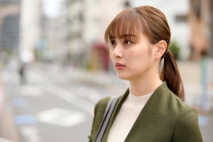 内田理央「ダブルチート 偽りの警官 Season1」最終話より(C)テレビ東京 WOWOW