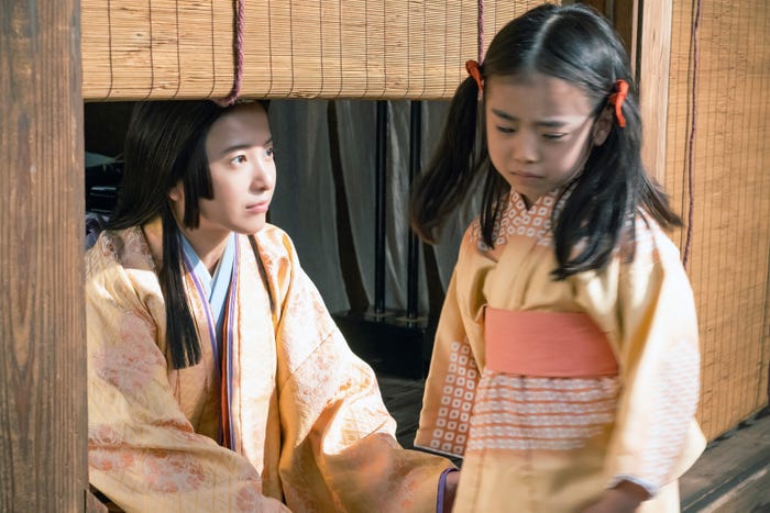 吉高由里子、福元愛悠「光る君へ」第32話(C)NHK