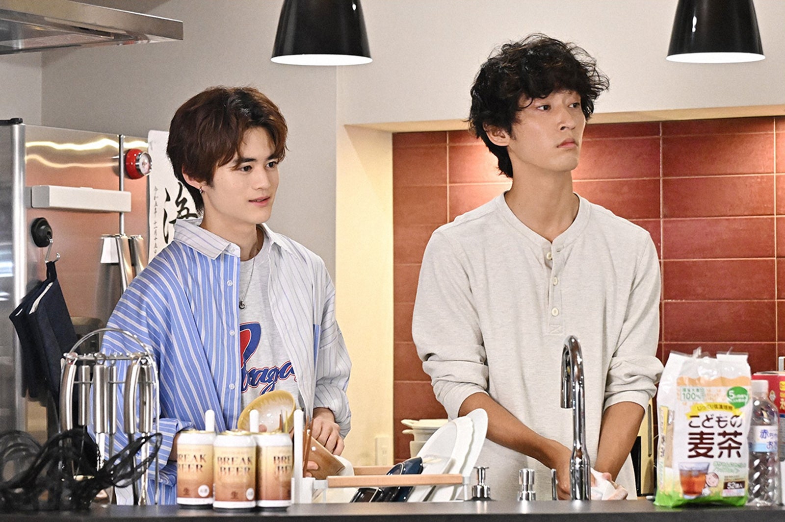 鈴鹿央士、上杉柊平「１８／４０～ふたりなら夢も恋も～」第10話より（C）TBS