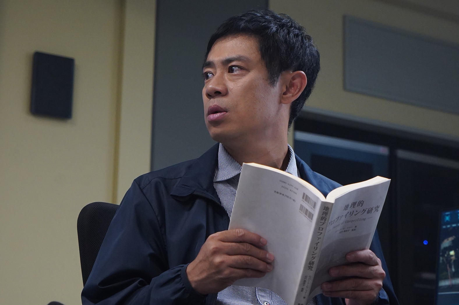 伊藤淳史「大追跡～警視庁SSBC強行犯係～」第4話（C）テレビ朝日・東映