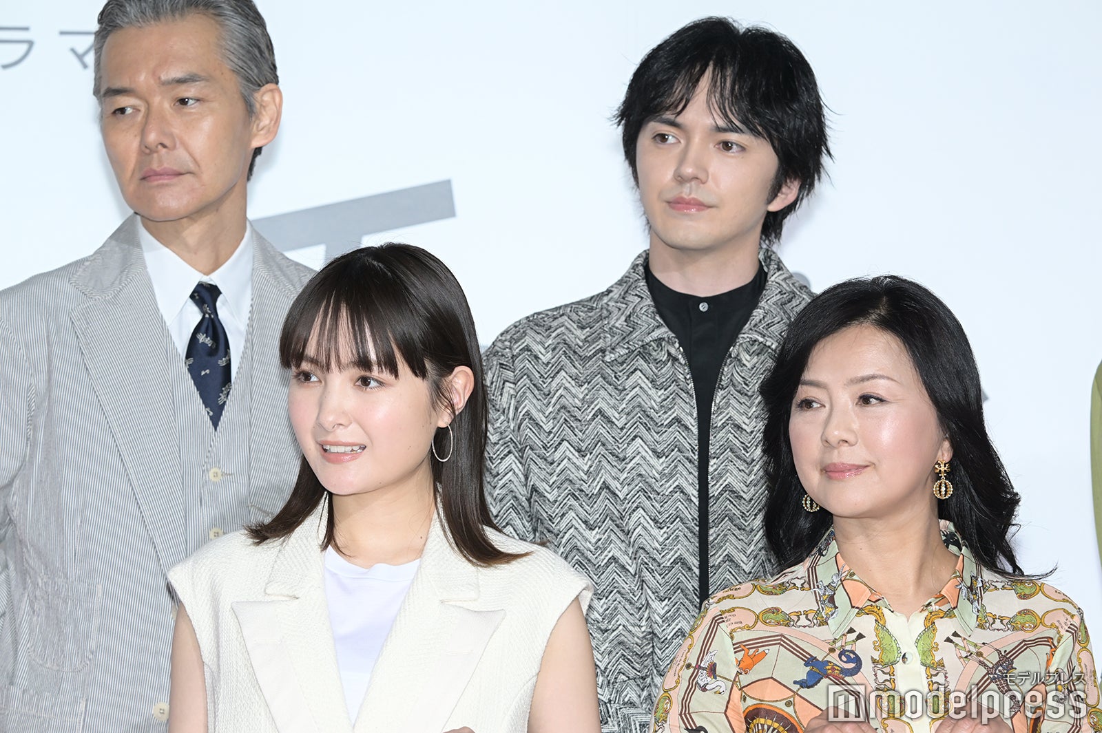 （上段左から）渡部篤郎、林遣都（下段左から）葵わかな、薬師丸ひろ子 （C）モデルプレス