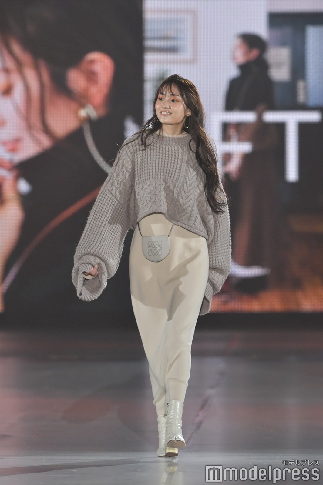 （C）モデルプレス