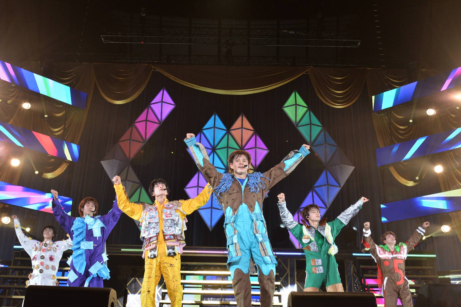 超特急 甘すぎるセリフに会場熱狂 カイはikonにラブコールも Perfect Valentine 19 モデルプレス