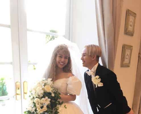 ぺこ、結婚式で誓いのキスに涙 りゅうちぇるからのサプライズとは?