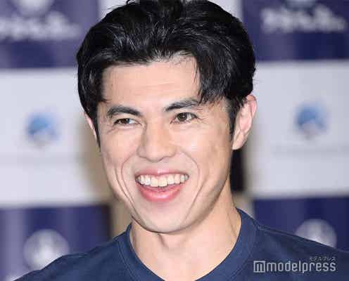 小島よしお、1歳息子とのハロウィンショット公開「おぱぴまるに癒される」「理想の親子ショット」と反響