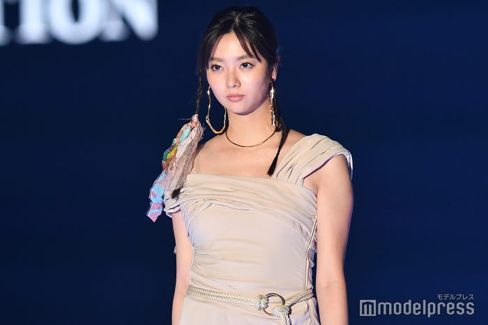 新川優愛(C)モデルプレス