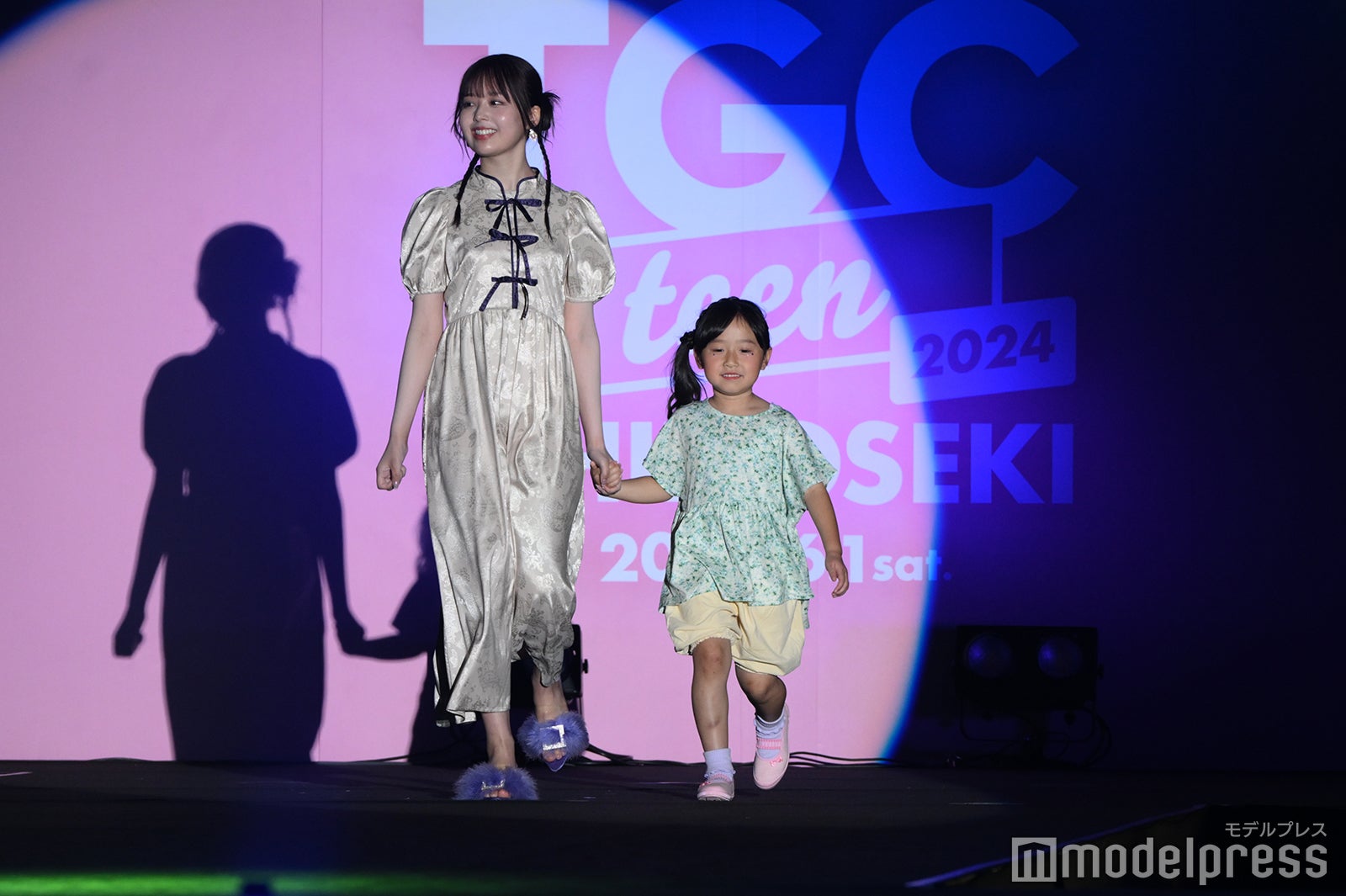 （C）モデルプレス