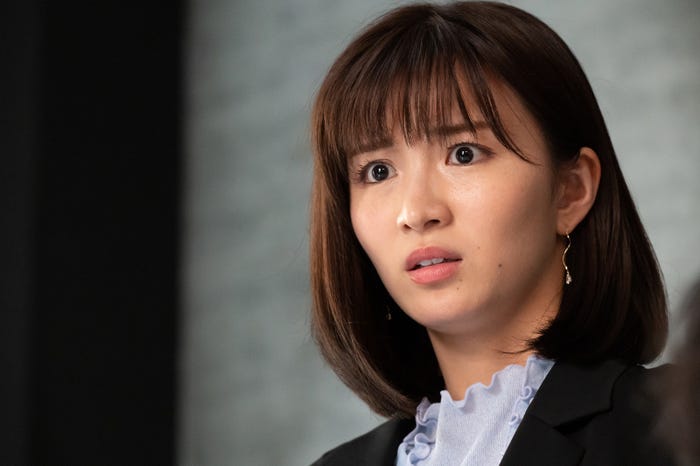 岡崎紗絵(C)テレビ朝日