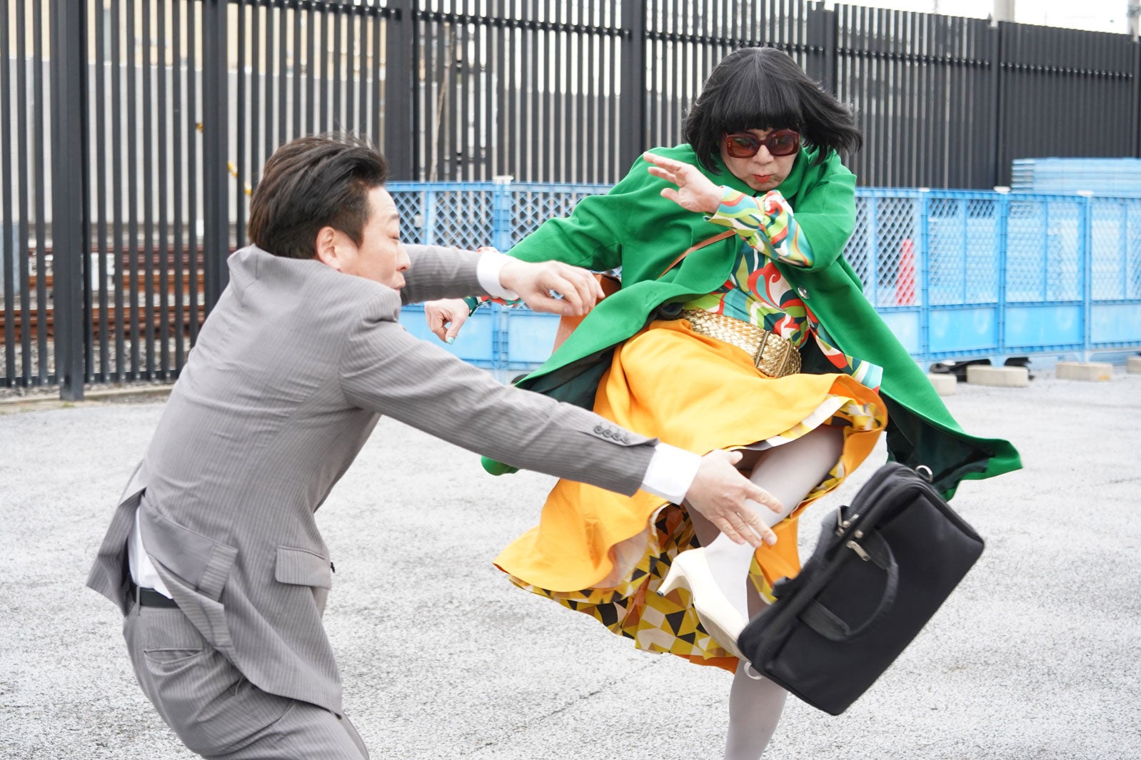 古田新太 ゲイで女装家の高校教師に 俺のスカート どこ行った 第1話あらすじ モデルプレス 古田新太 ゲイで女装家の高校教師に 俺のスカート どこ行った 第1話あらすじ モデルプレス