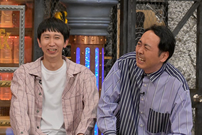 アンガールズ(山根良顕、田中卓志)(C)読売テレビ