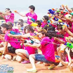 Da-iCE、lolら出演「ウォーターラン2018」横浜でびしょ濡れ水掛けバトル/画像提供:KIOK JAPAN