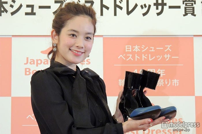 「第7回日本シューズベストドレッサー賞」を受賞した筧美和子【モデルプレス】