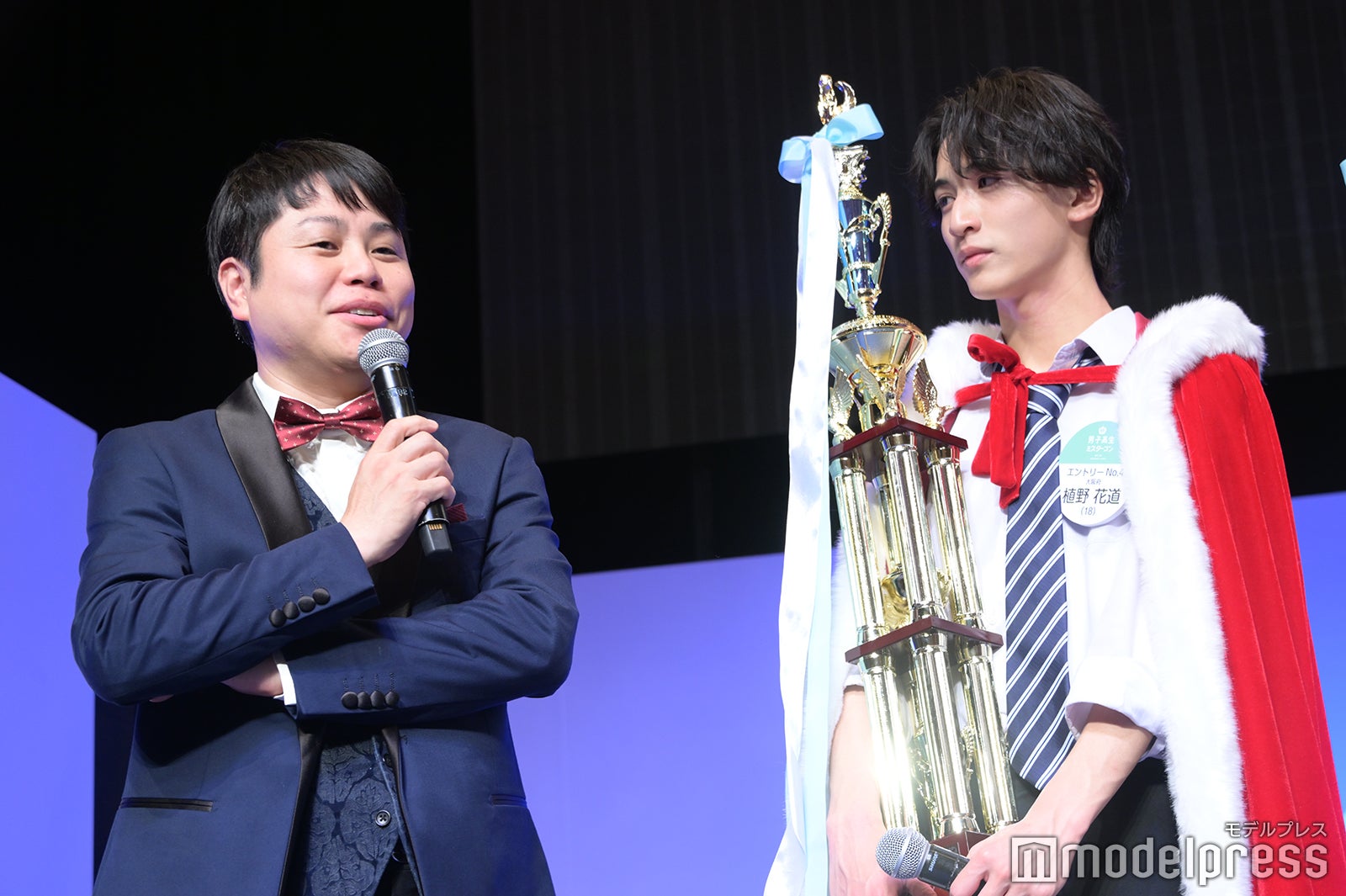 （左から）井上裕介、植野花道くん（C）モデルプレス