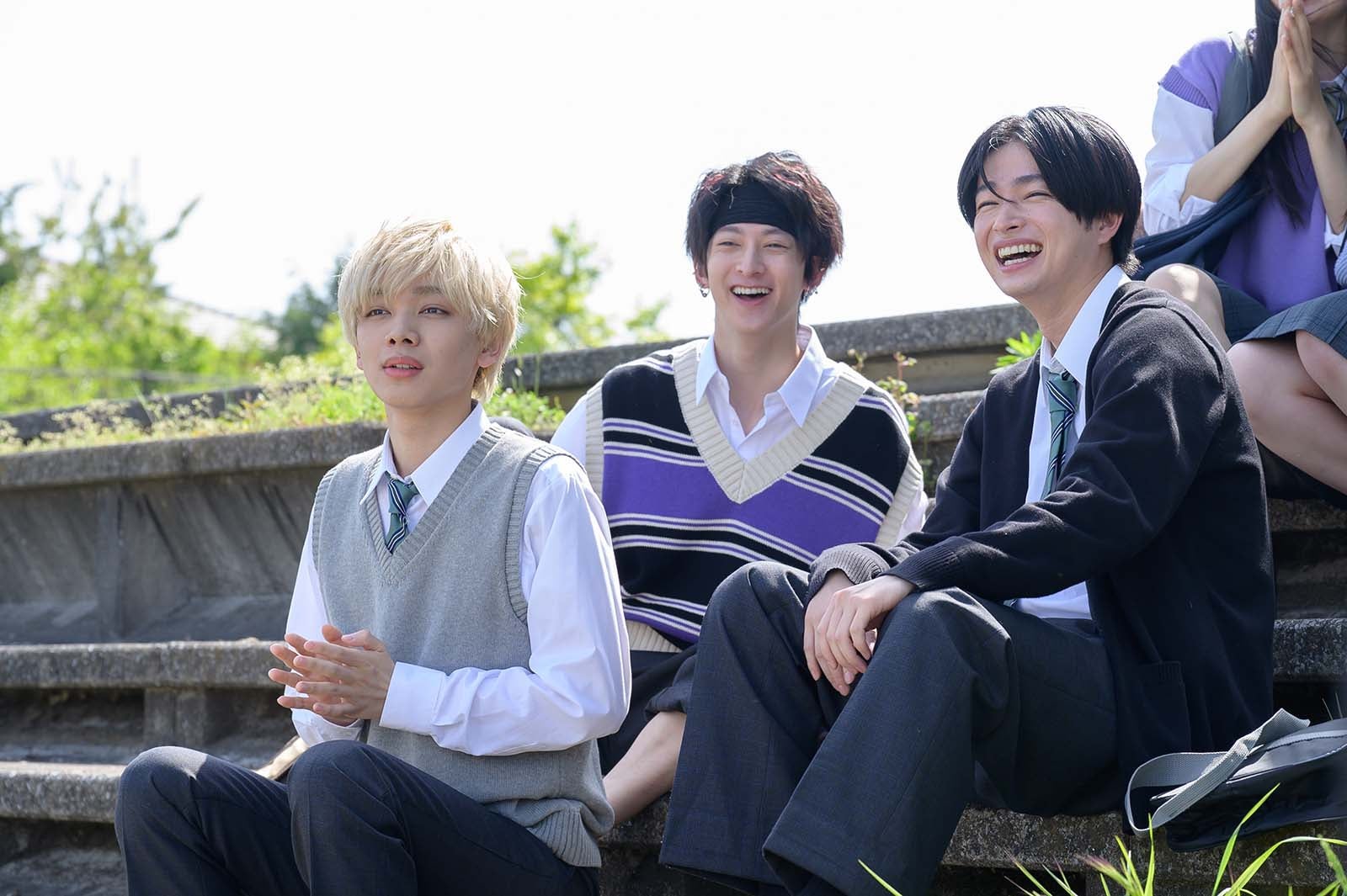 宮世琉弥、伊藤あさひ、曽田陵介「理想ノカレシ」第1話より（C）「理想ノカレシ」製作委員会