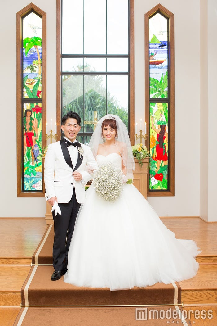 近藤千尋&ジャングルポケット太田博久夫妻(画像提供:ワタベウェディング)