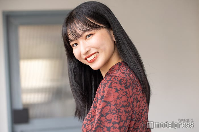 新藤利佐さん(C)モデルプレス