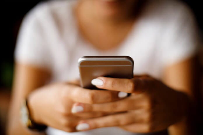 酔ってLINEをしてくる彼は脈あり？