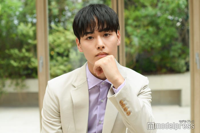 シュン(C)モデルプレス