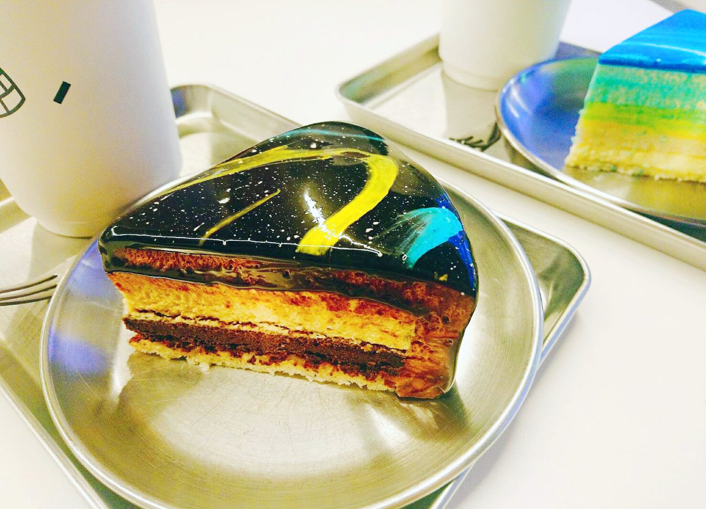 “宇宙ケーキ”は1ピース7,500ｗ（提供画像）